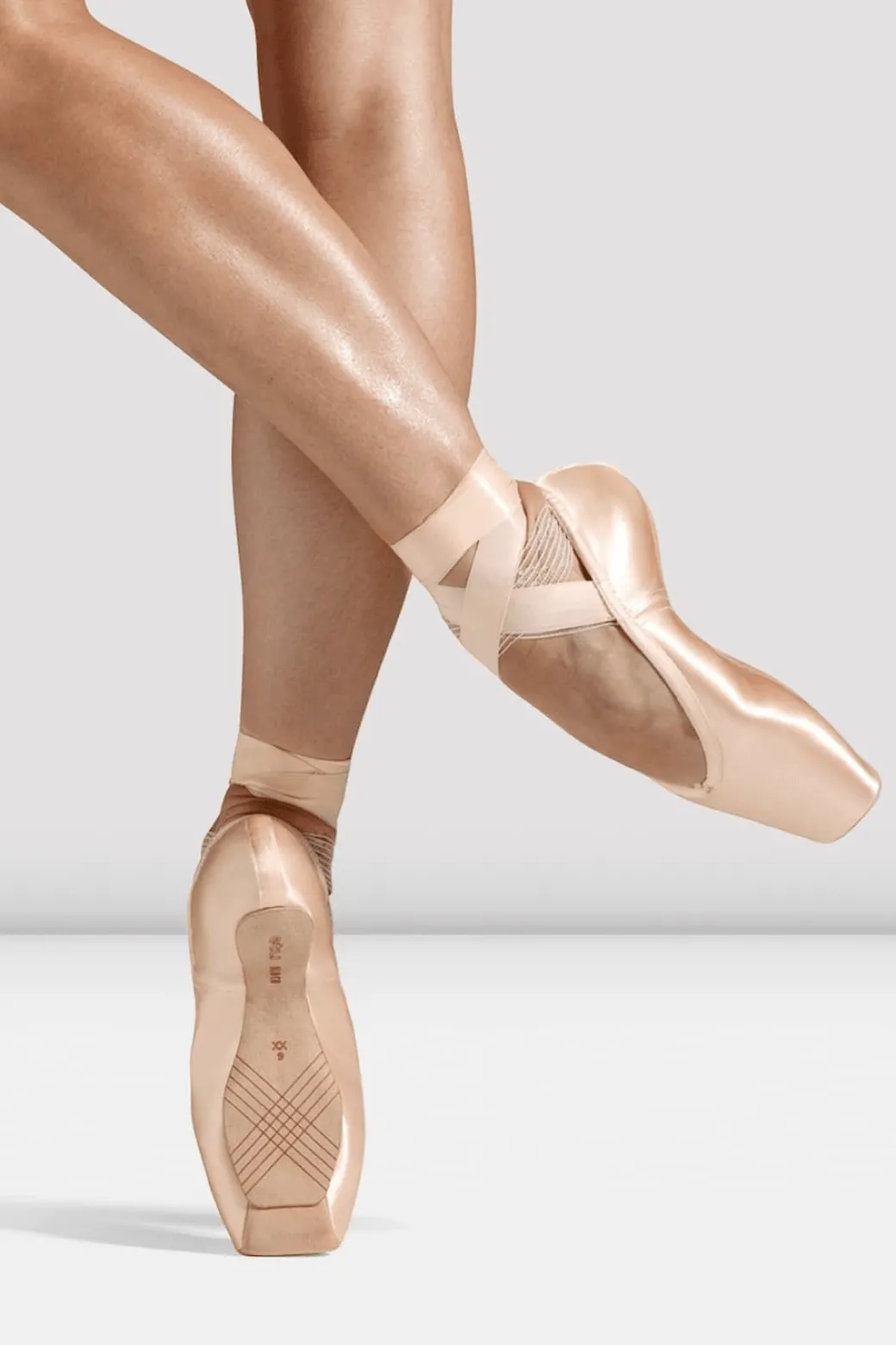 Bloch "Etu" Pointe Shoes