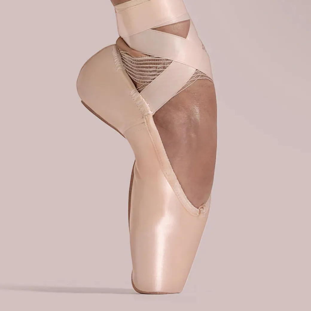 Bloch "Etu" Pointe Shoes