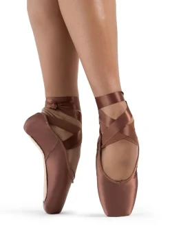 Capezio Ava Pointe Shoe Skintone 55/Mocha