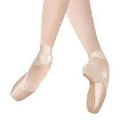 Capezio Studio Pointe Shoe 7.5 Shank Closeout