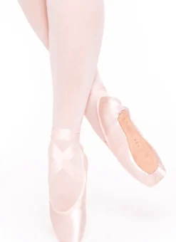 Russian Pointe Baroque U-Cut with Drawstring Pointe Shoe