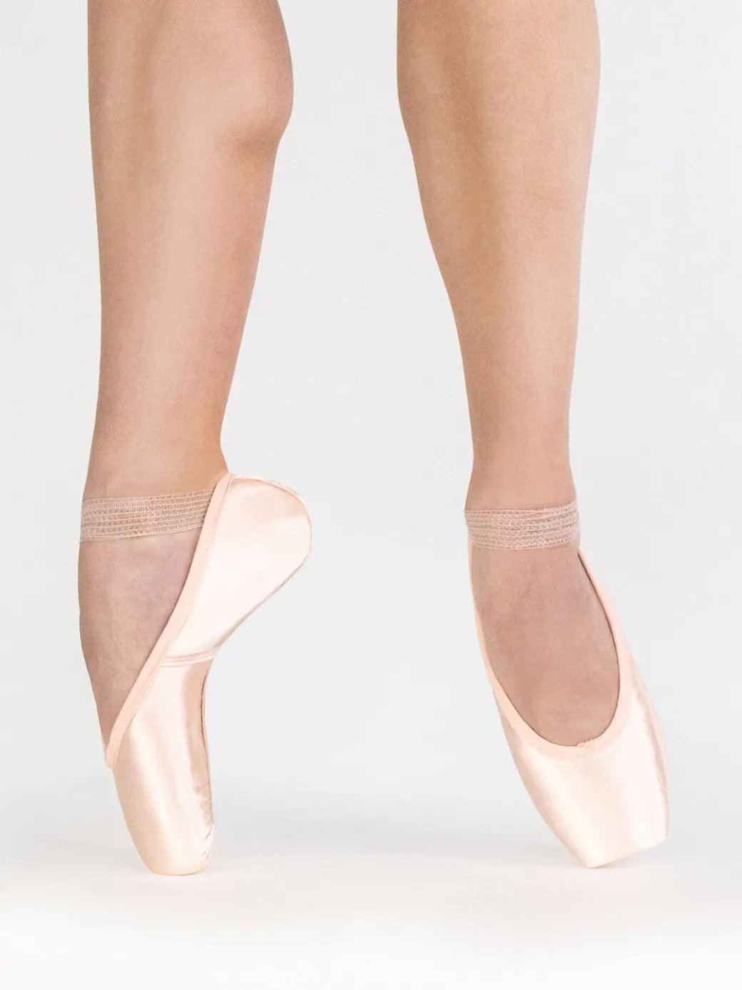 Suffolk Somerset Pointe Shoe Standard Shank